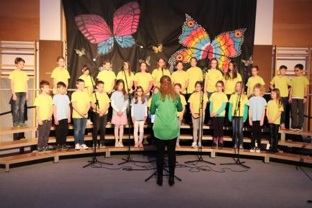 Območna revija otroških in mladinskih pevskih zborov občin Kamnik in Komenda (46)